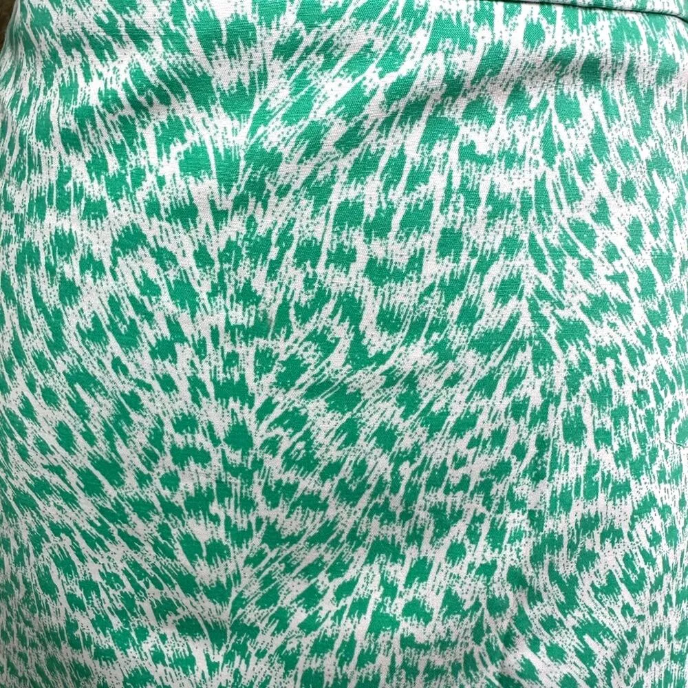 Michael Kors Cheetah Print Skirt Green and White size 14 - Image 8