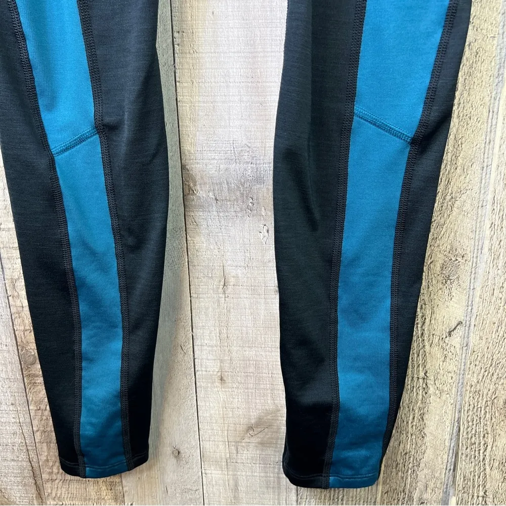 Under Armour Size XS Fitted Cold Gear Black & Peacock Color Leggings - Image 4