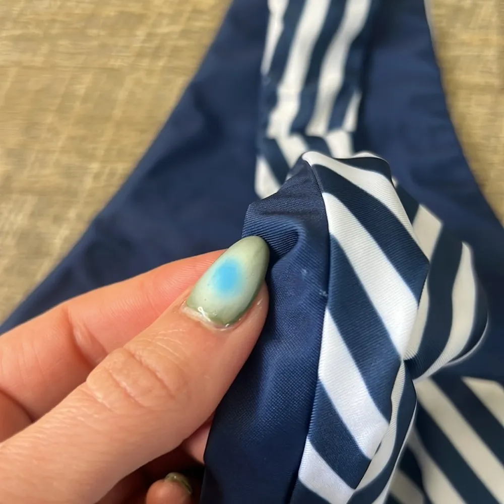 BAIIA Off The Shoulder Navy Striped One Piece Size 20 Blue - Image 2