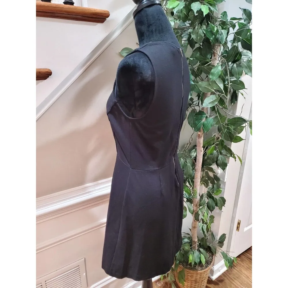 J. Crew Women Black Solid Viscose Round Neck Sleeveless Knee Length Dress Size 4 - Image 6