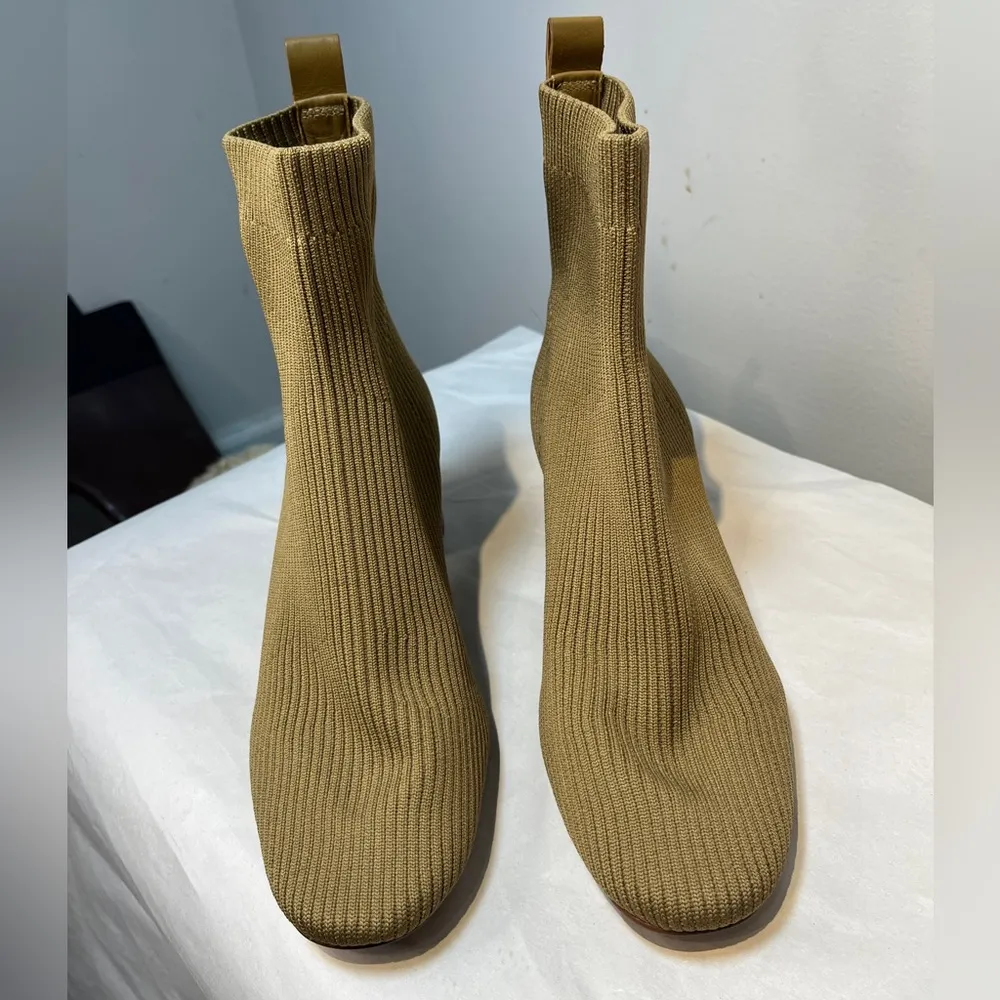 Everlane The Glove Boot ReKnit Ankle Heel Chelsea Pull on Sock Bootie Sz 8.5 - Image 6