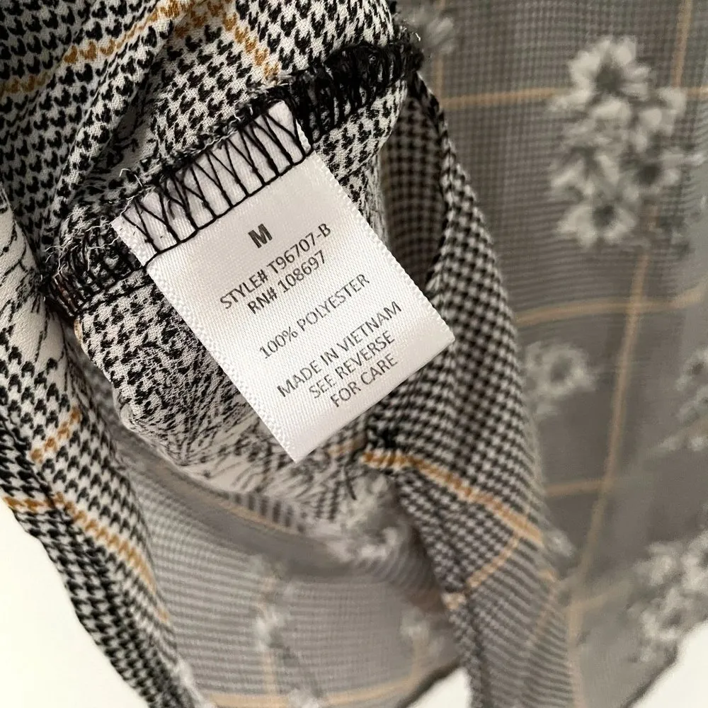 Alice Blue black white checkered floral yellow short sleeved summer top light - Image 5