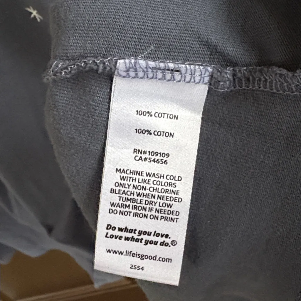 NWT Life Is Good Long Sleeve Crusher V Neck Peace Cardinal Tee Size 3X - Image 9