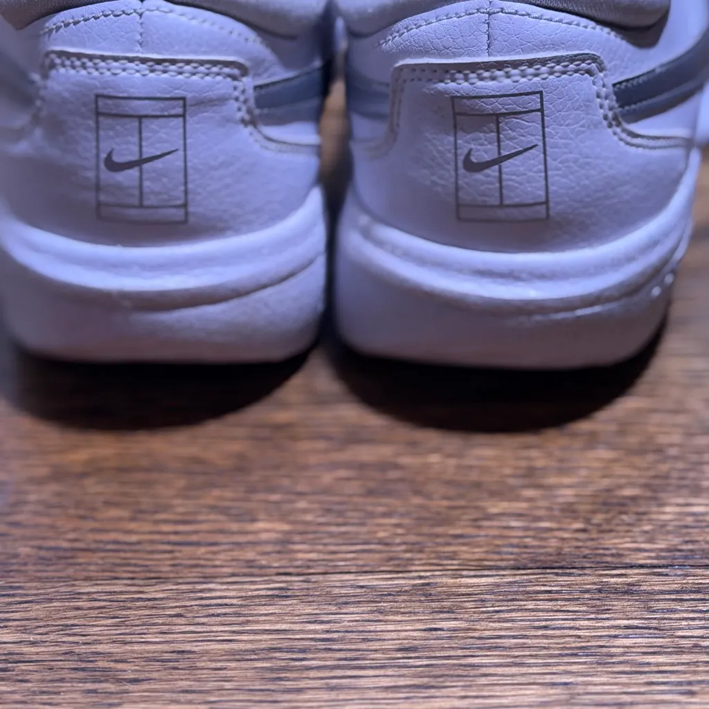 Nike Court Zoom Lite 3 Shoes White and Silver Sz 8 - Image 4