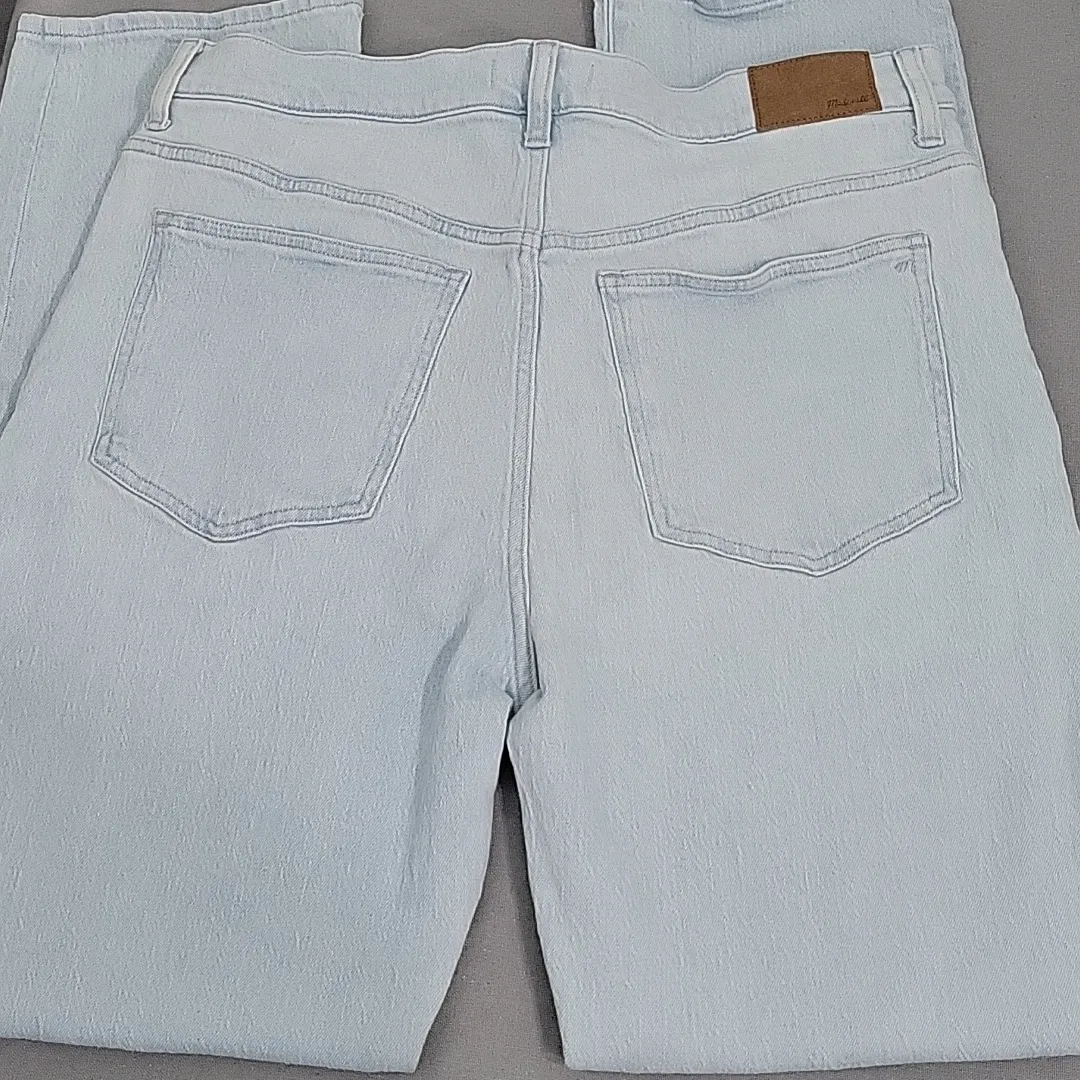 Madewell 90's Trainght Light Blue Denim Jeans NWOT 32T - Image 4