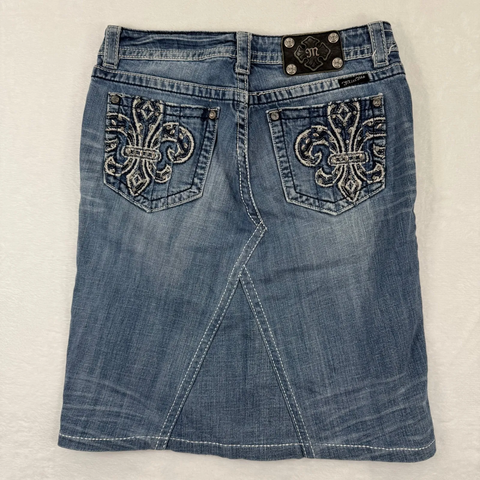 Miss Me Jeans Women Size 30 Bootcut Denim Skirt Embellished Fleur De Lis - Image 8
