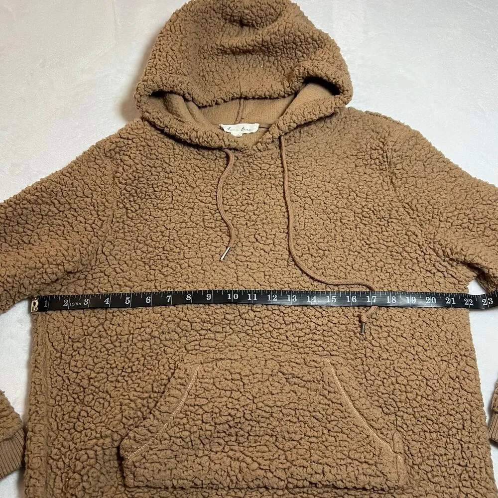 Love Tree Sherpa Hoodie Size Medium Casual Loungewear Neutral Minimalist - Image 7