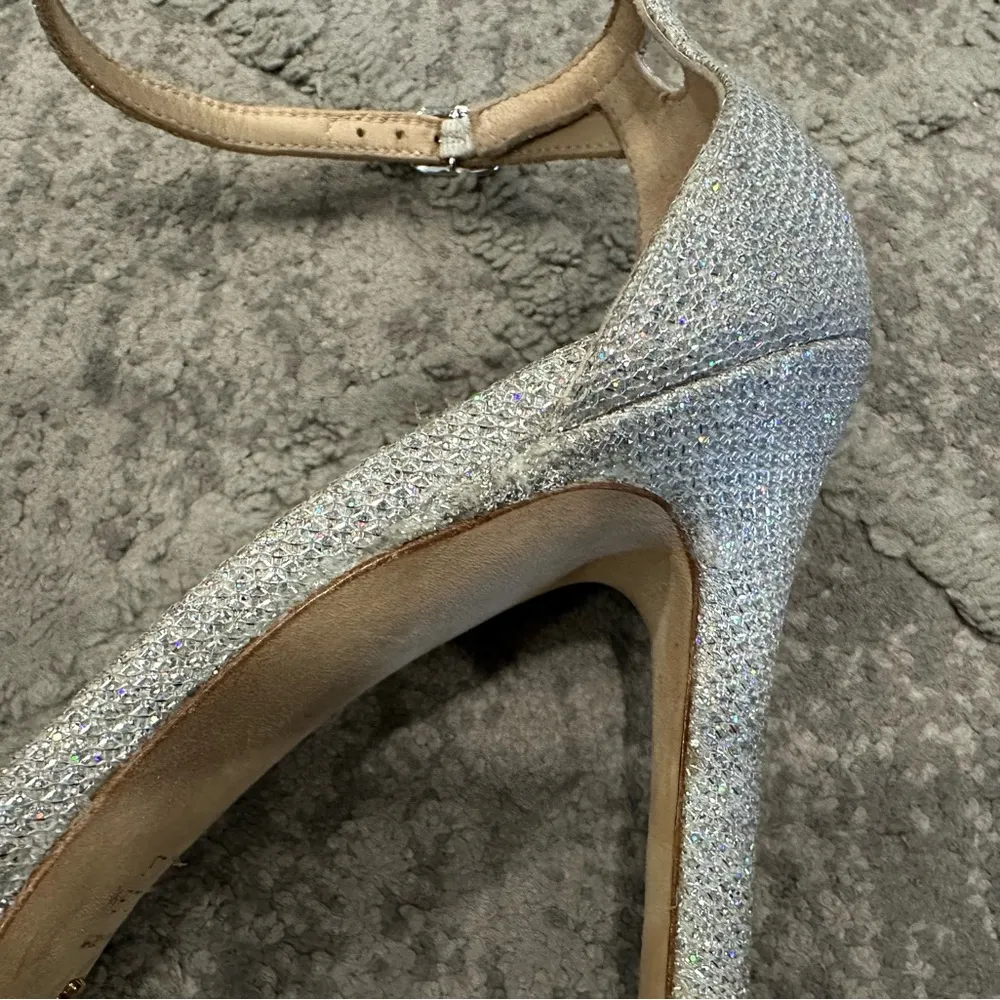 Nudist Hollywood Metallic Platform
Sandals In Silver SIZE 9 - Image 4