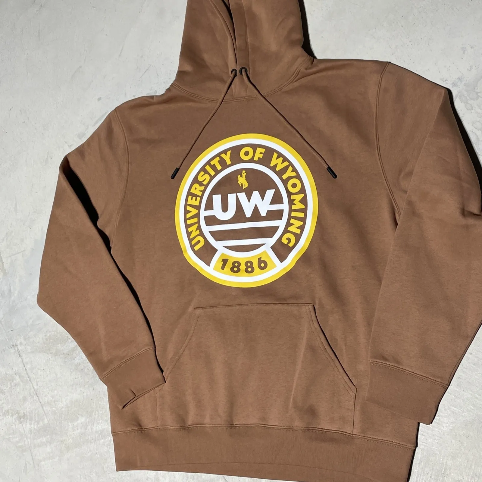 NWOT University of Wyoming Cowboys Football Hoodie SZ L Sweatshirt Pullover Brown Size L - Image 3