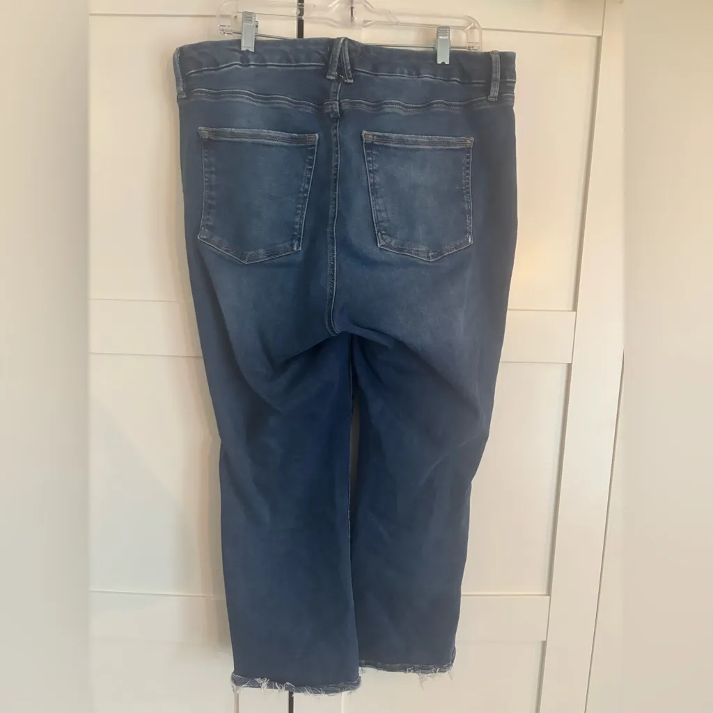 Good American Always Fits Sizes 14-18 Skinny Straight Jeans Medium Wash - Image 2