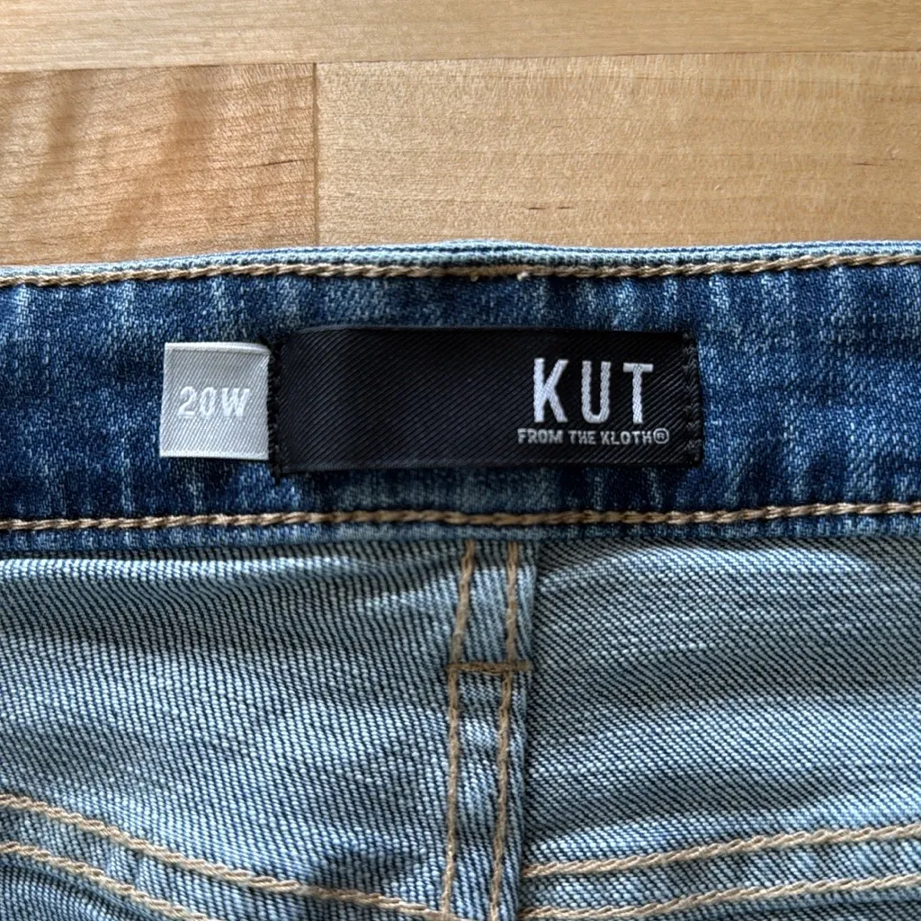 NWT Kut High Rise Bermuda Raw Hem Denim Jean Shorts, 20W - Image 7