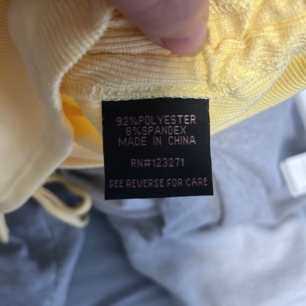 Faded Rose‎ cinched top Yellow - Image 5