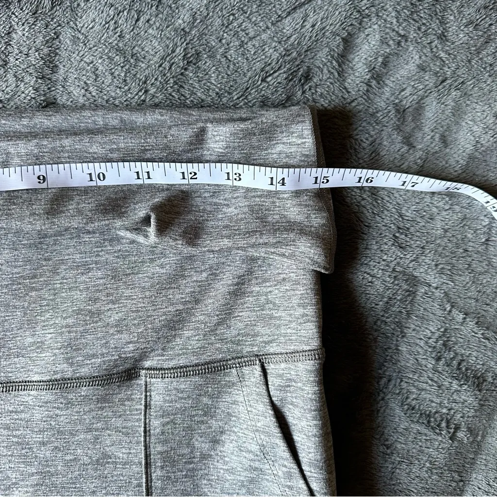 Offline by Aerie Fold-over Hem Flare Leggings‎ Gray Women's Size Large Short - Image 6