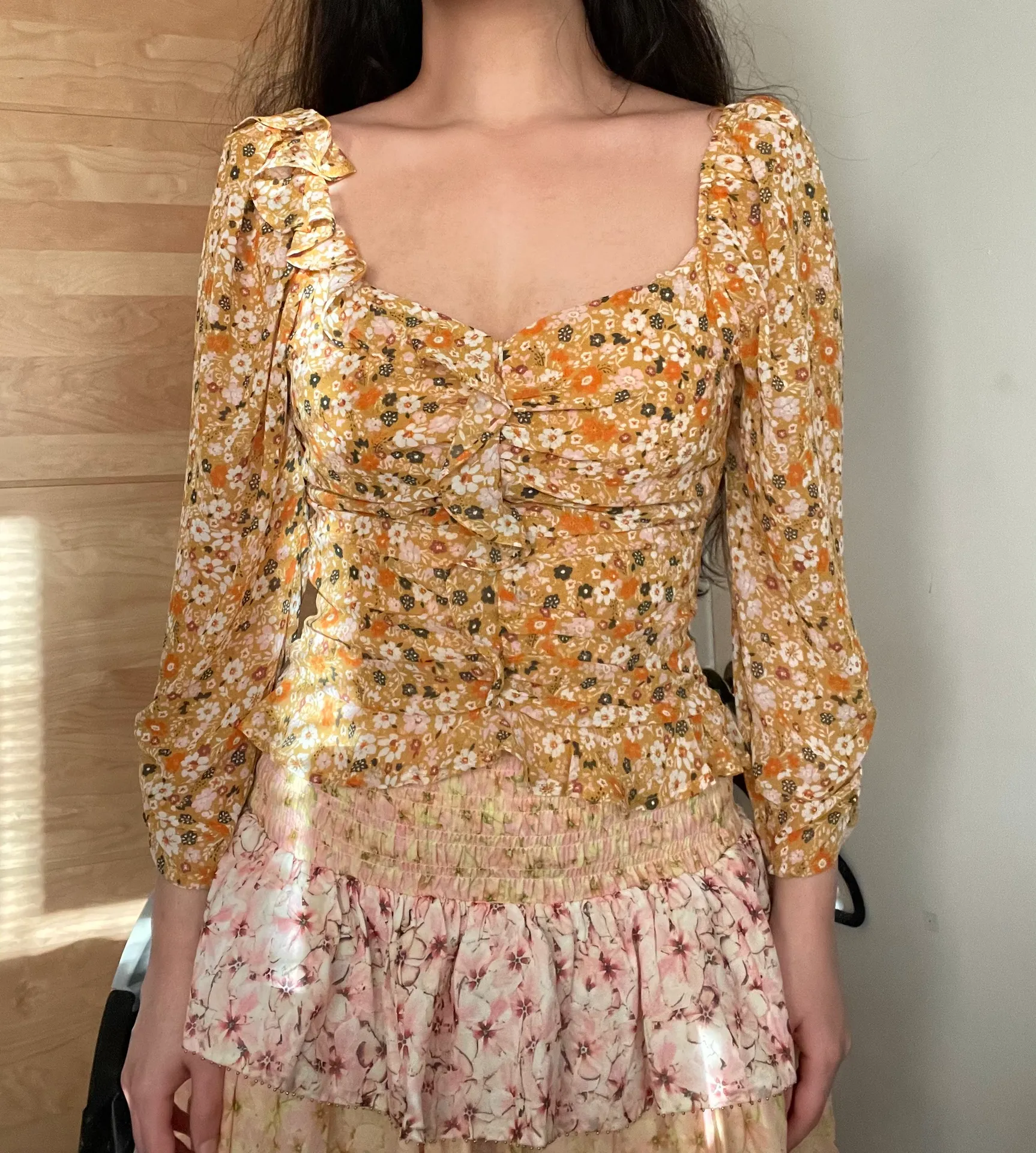 ASTR Puff Sleeve Floral Shirred Ruched Blouse - Image 6