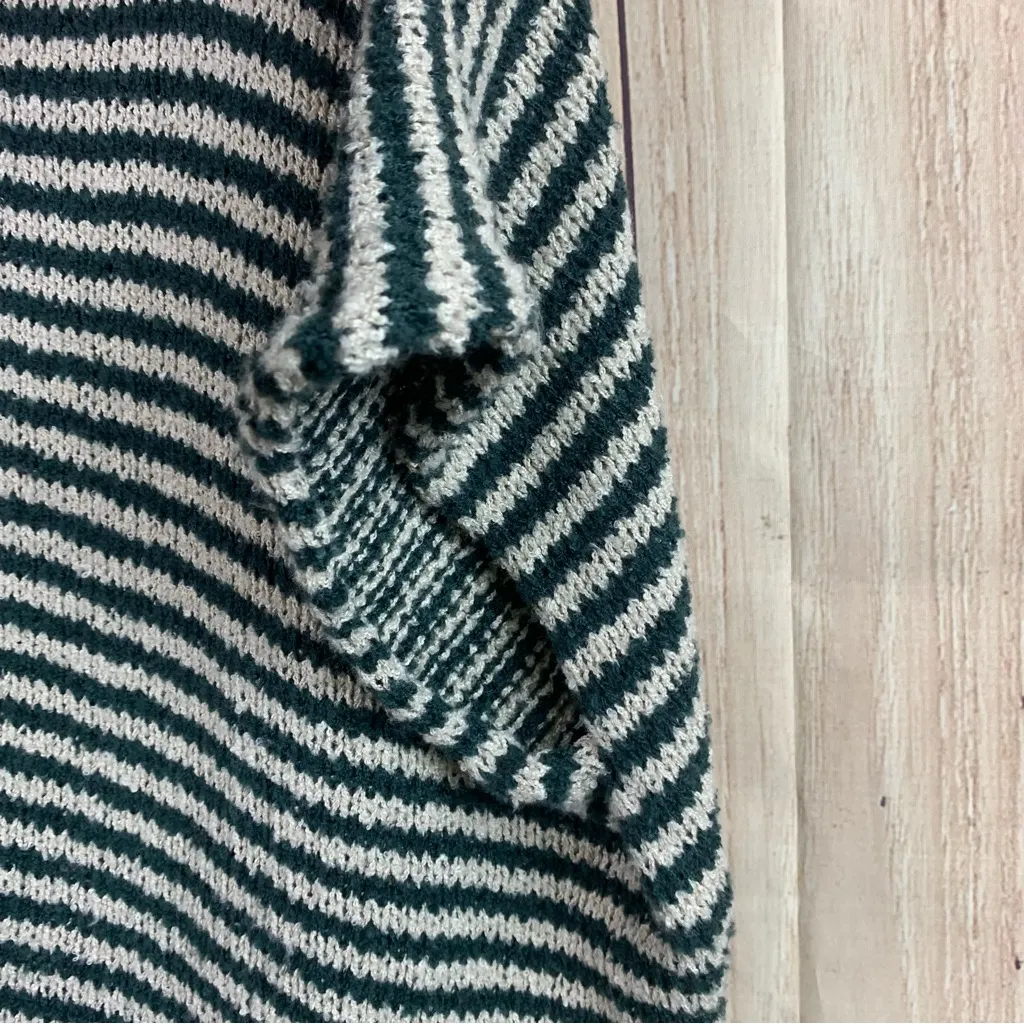 Women's Striped Turtleneck Sweater - Image 3