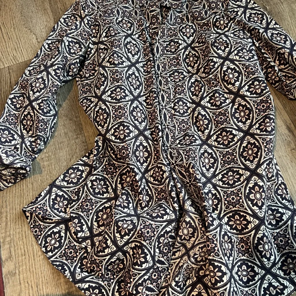 Tyler Boe button down top size 4 Blue - Image 5