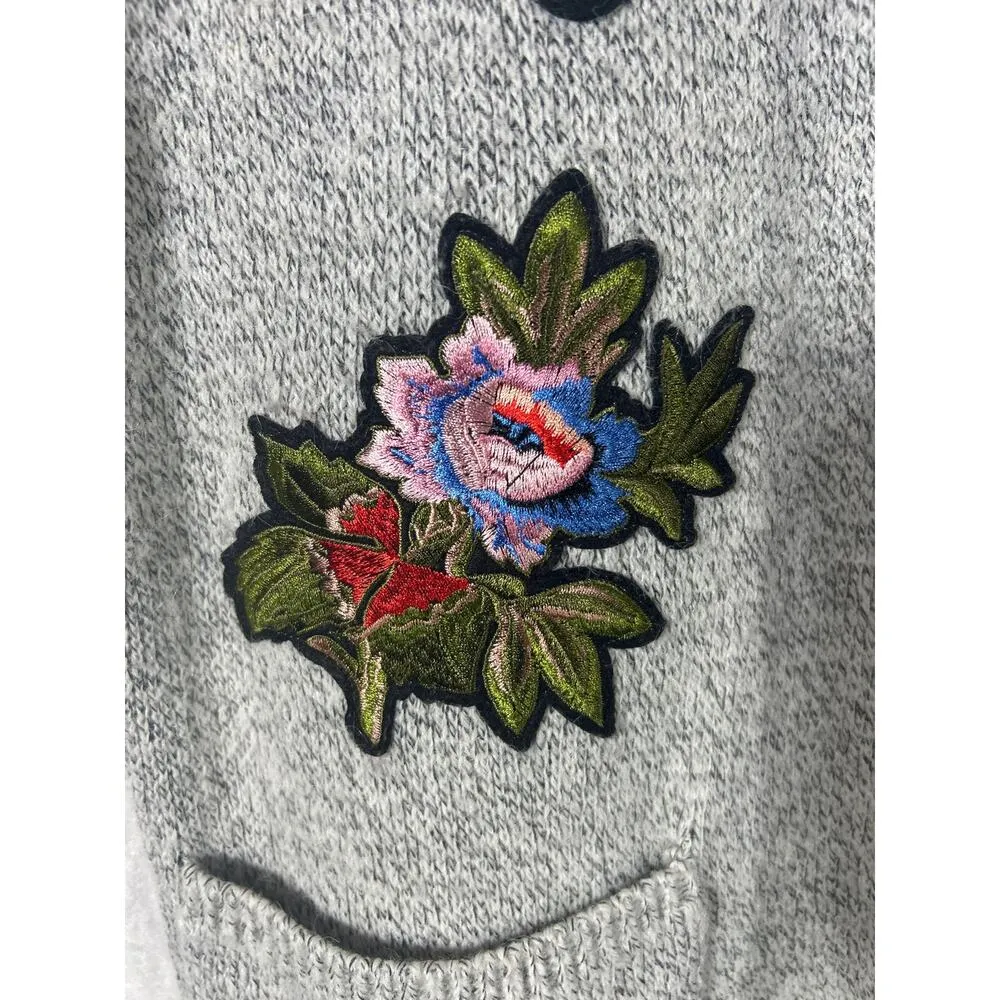 Hail3y:23 Cardigan Sweater Medium PETITE Gray Hooded Applique Embroidered Pocket Size undefined - Image 6