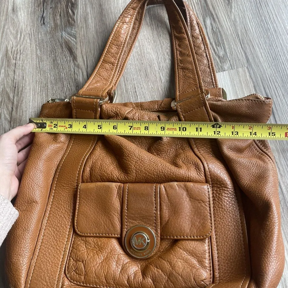 Michael Kors Camel Leather Large Hobo Shoulder Bag Gold Metal Y2K‎ Purse - Image 9