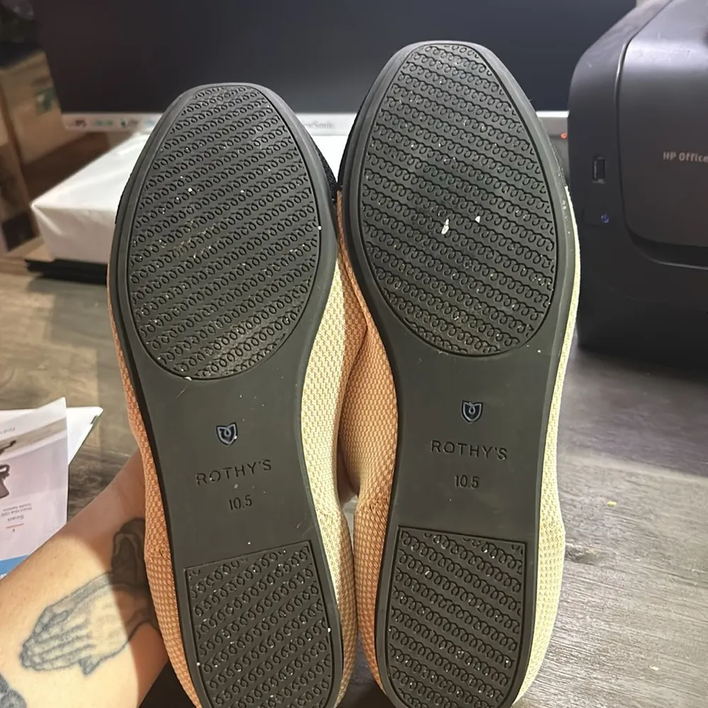 Rothy’s Retired Beige & Black Square Toe Tuxedo flats Tan Size 10.5 - Image 5