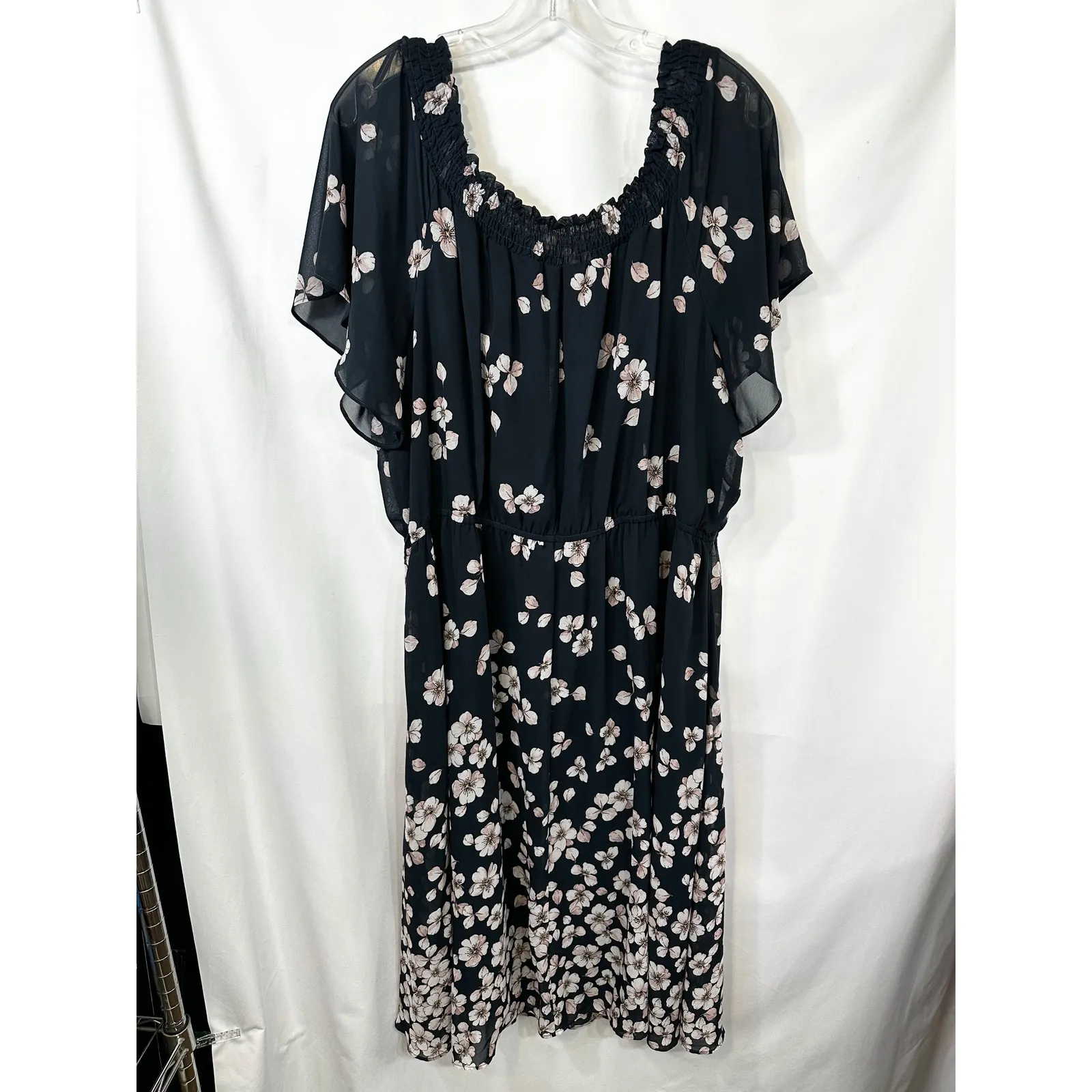 Sandra Darren Plus Size‎ 20W Dress Navy Floral Short Sleeve Smocked Midi 1284 - Image 6