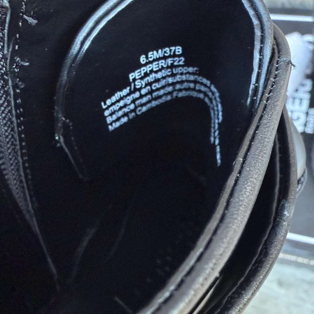 KARL LAGERFELD PARIS Womens Black Rhinestone Chained Strap Almond Toe Boots 6.5 - Image 8