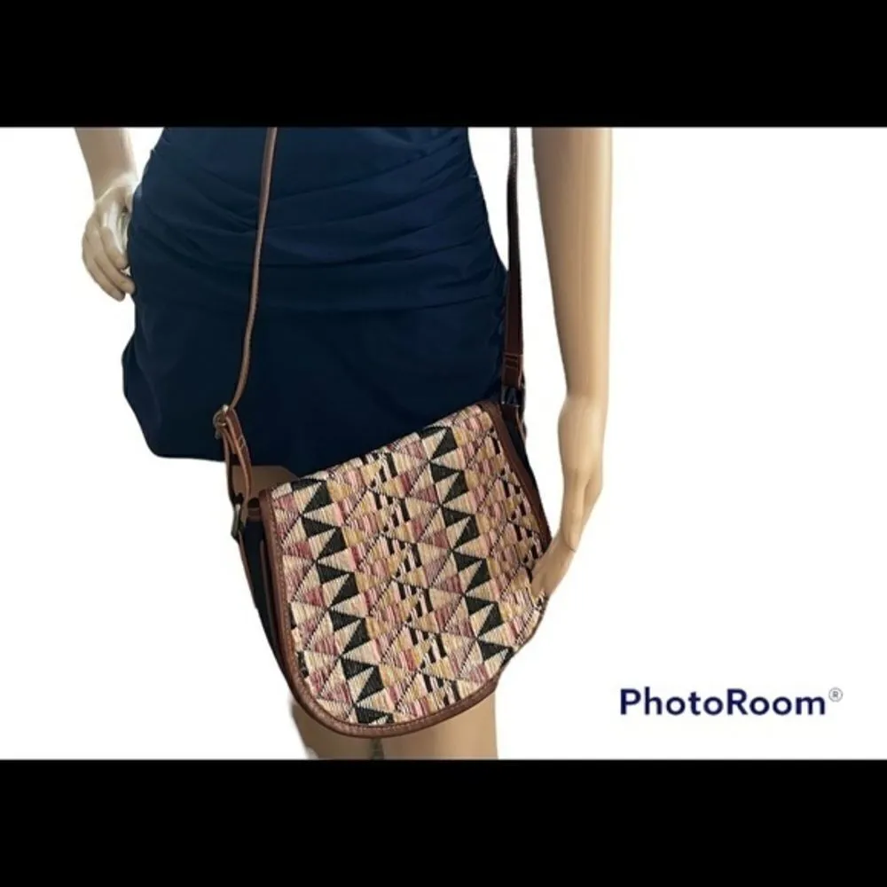 MOSSIMO Straw Black Canvas Faux Leather Small Crossbody Bag Black Pink C… - Image 12