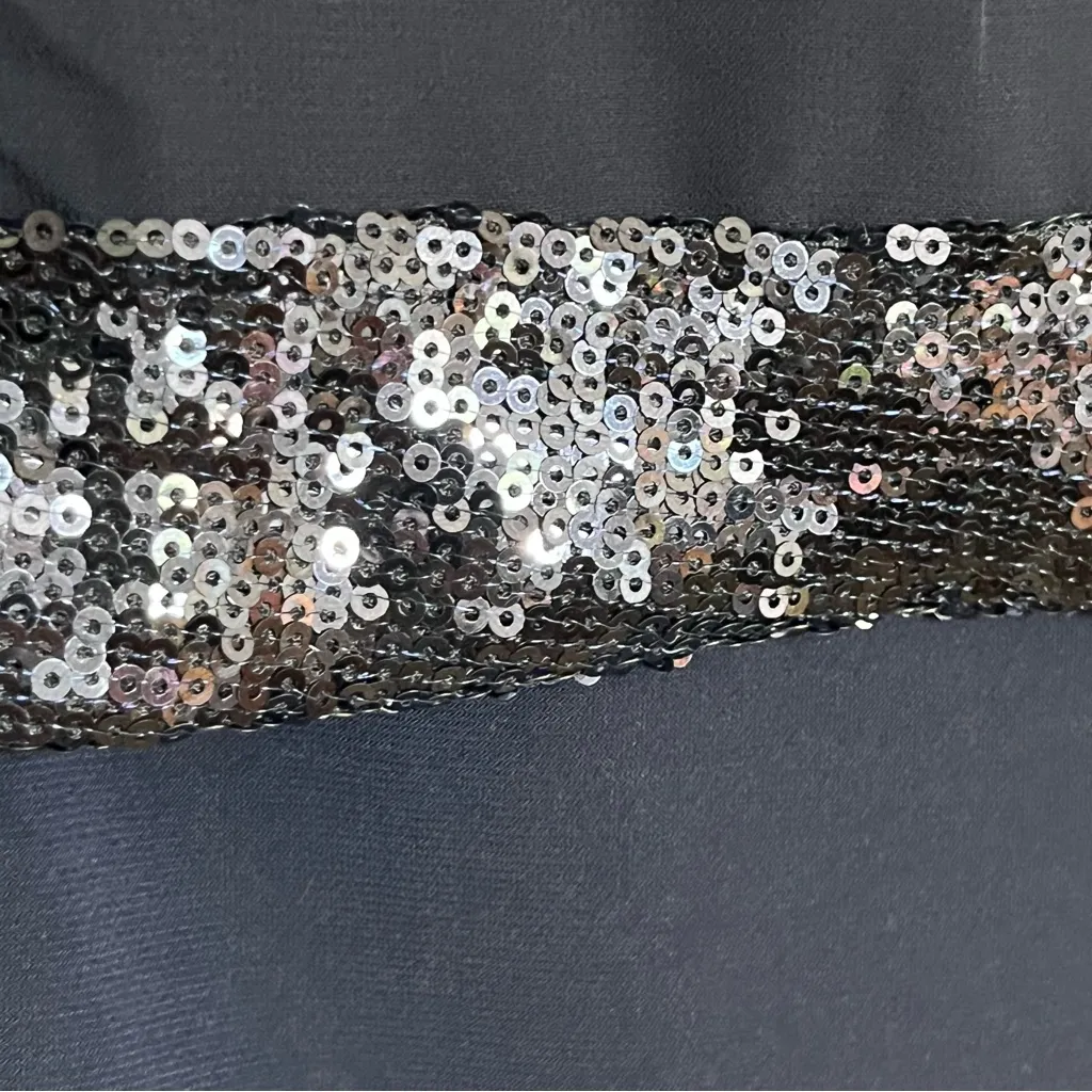 NWT Scarlett Navy Blue Sequins Cape Dress Formal Mother Of The Bride‎ Size 6 - Image 2