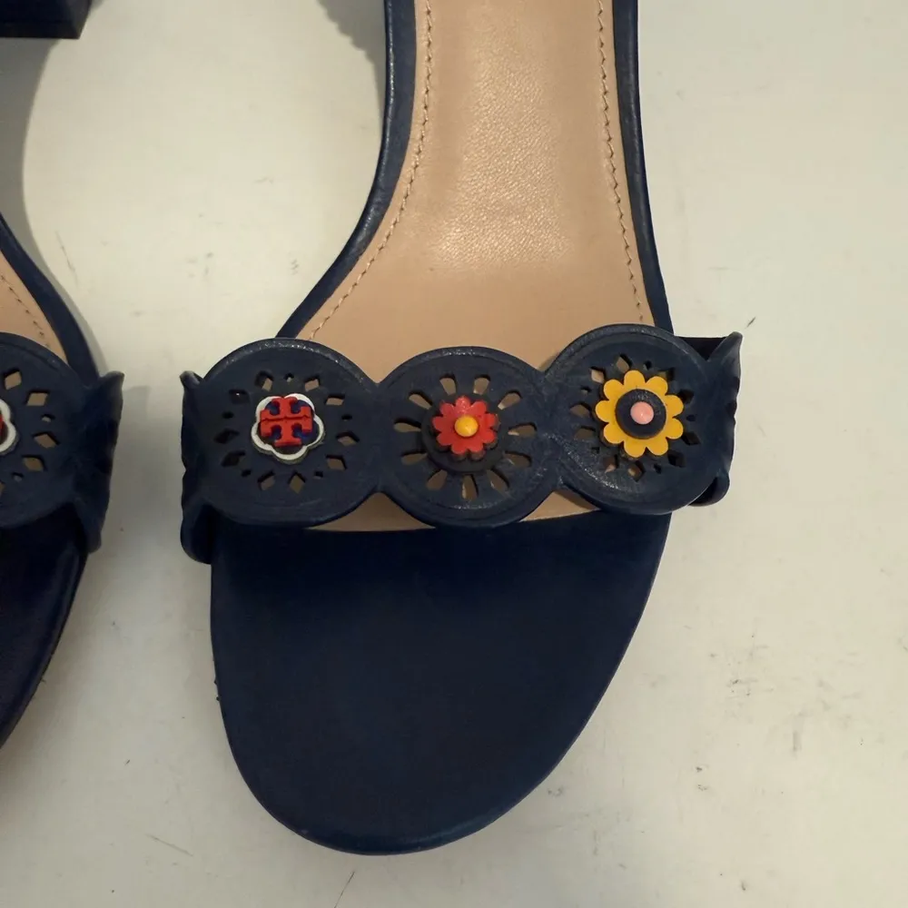 TORY BURCH Marguerite Perforated Floral Navy Blue Slingback Block Heel Sandal 10 - Image 4