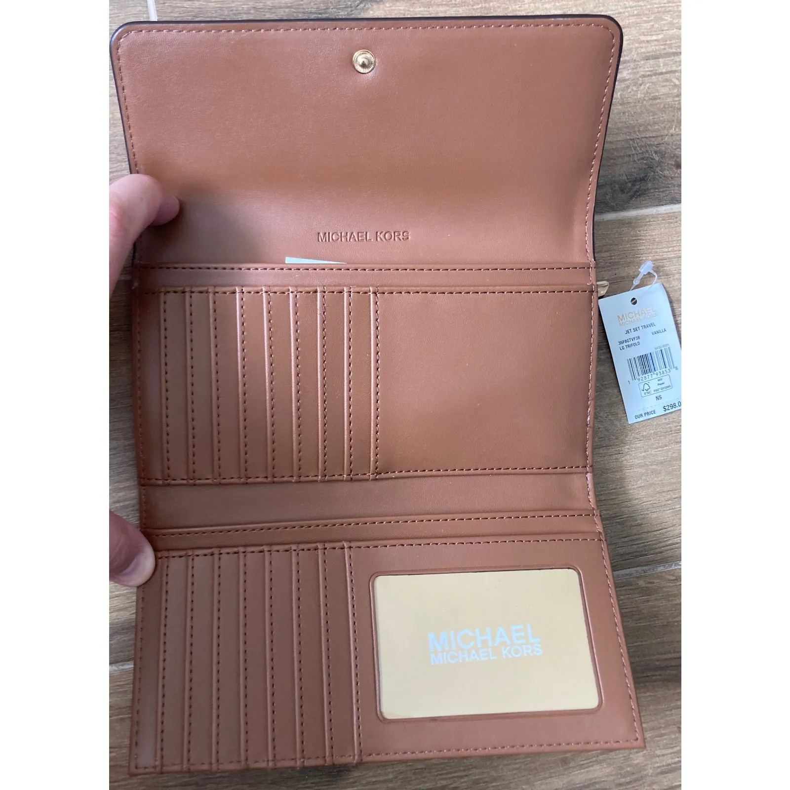 Michael Kors Jet Set Travel Trifold Large Wallet Monogram - Image 3