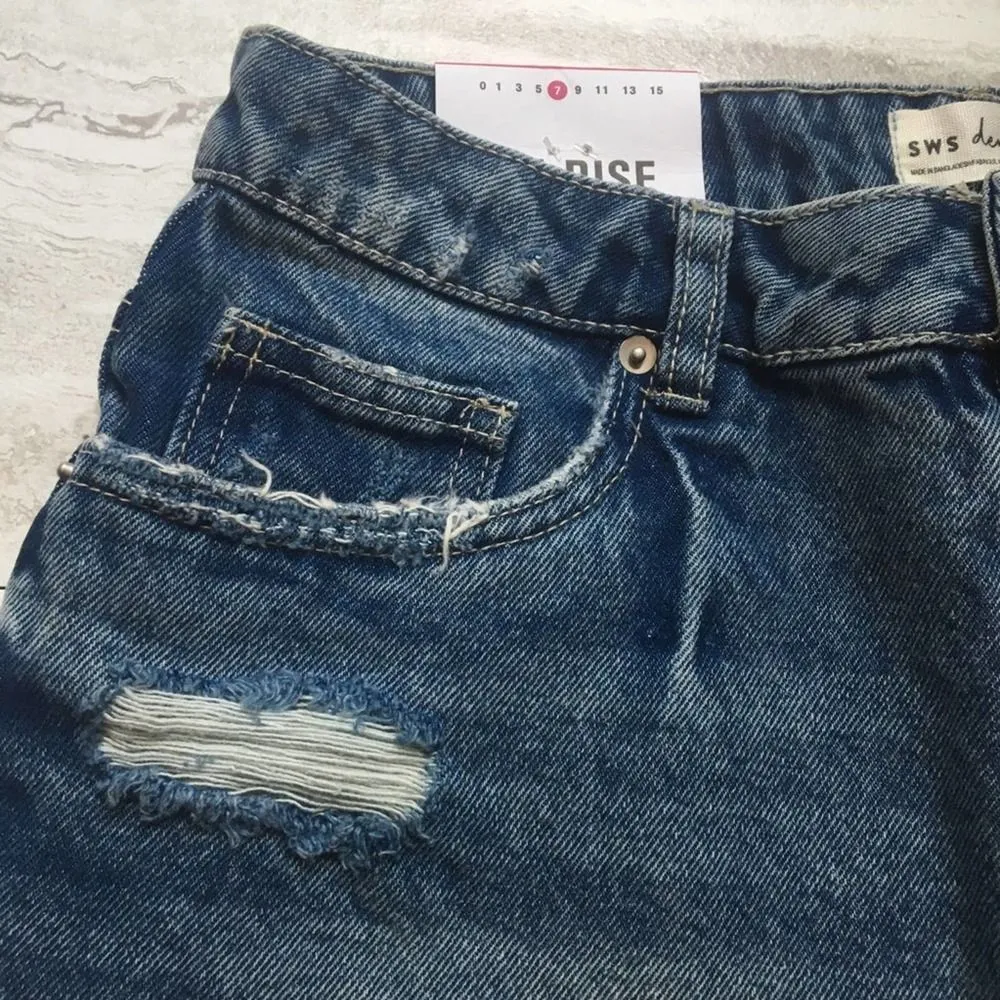SWS Charlotte Russe Button Up High Rise Distressed Jean Shorts Size 7 Junior's - Image 6