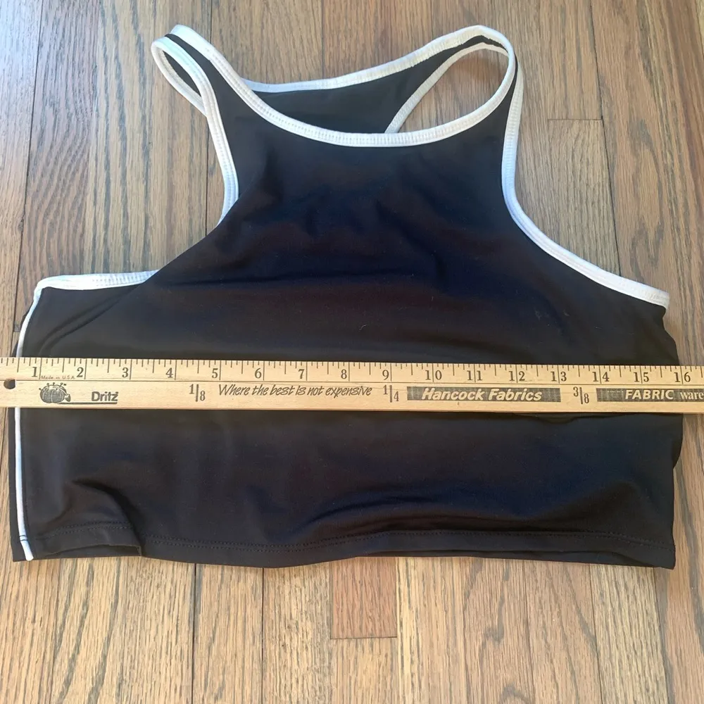 Fabletics sports bra black - Image 6