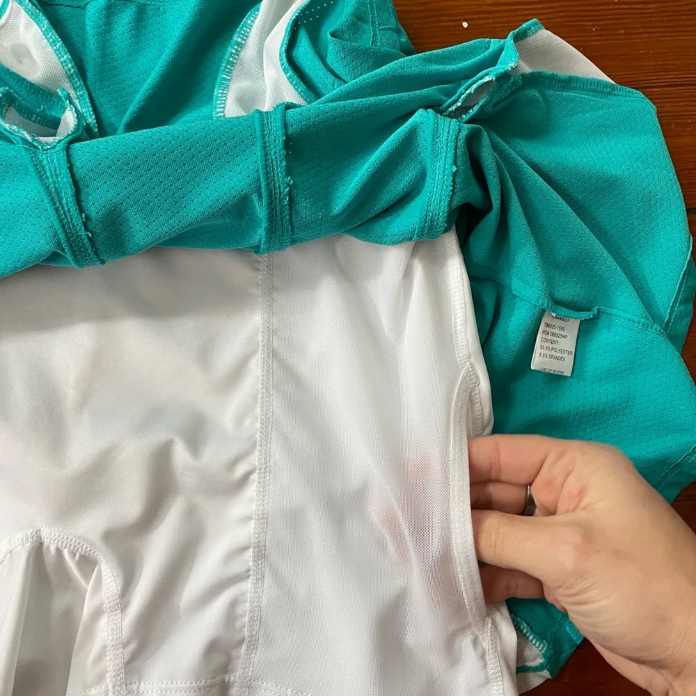 TAIL Teal & White Box Pleated Golf Skort Athletic Tennis Skirt w Shorts - Image 10