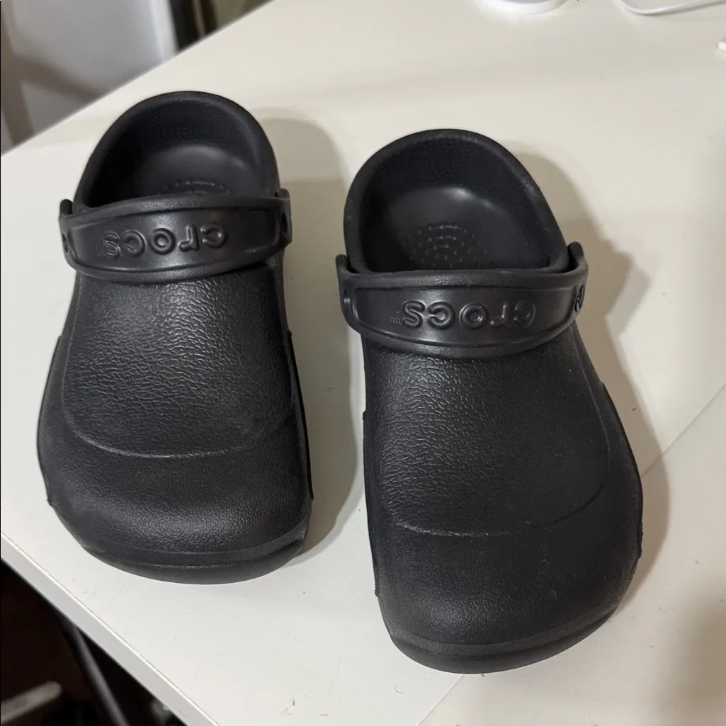 CROCS Black Slip-On Slippers - Image 2
