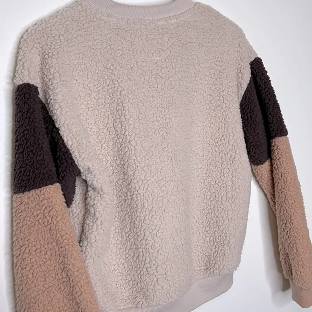 American Eagle Plush Teddy Bear Sherpa Striped Crewneck Sweater Sweatshirt - Image 6
