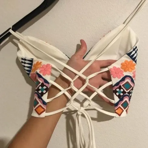 White Crop Top Size XS - Image 5