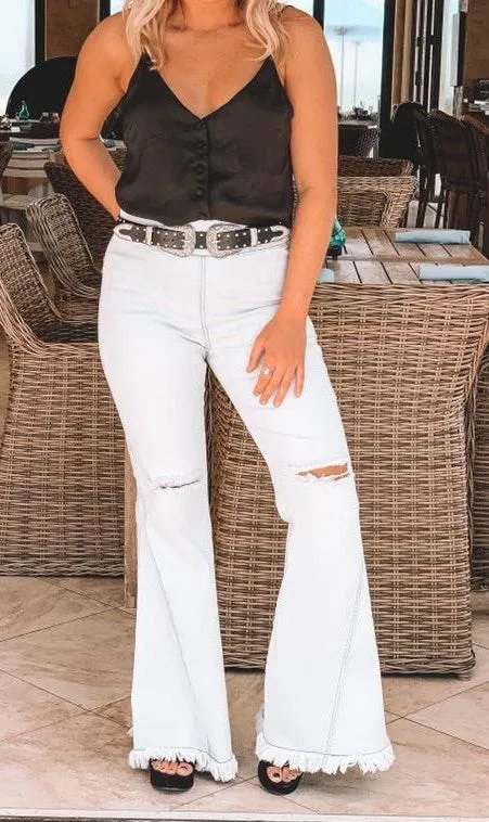 Boutique Black Button Tank - Image 3