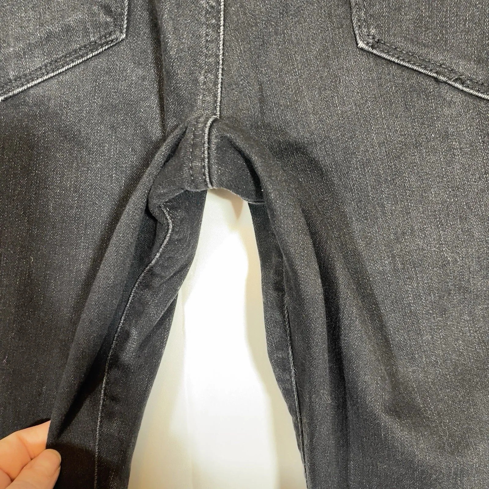 Athleta sculptek jeans size 12 Black skinny dark wash ankle zip denim High Rise - Image 7