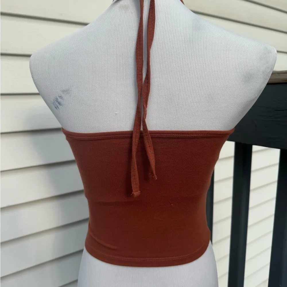 Hollister Co. Crop Top must have collection - Image 4