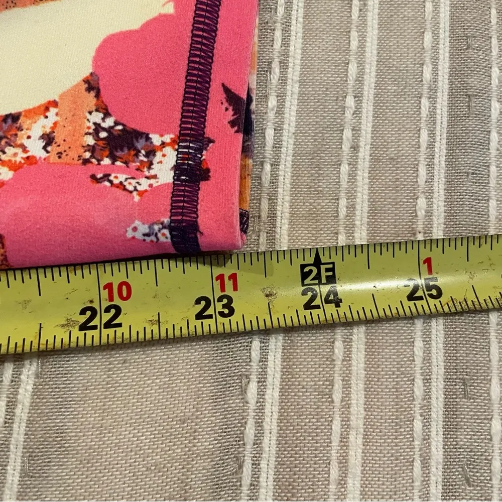 Fabletics Floral Print Define Powerhold Mid Rise Activewear Workout Leggings - Image 9