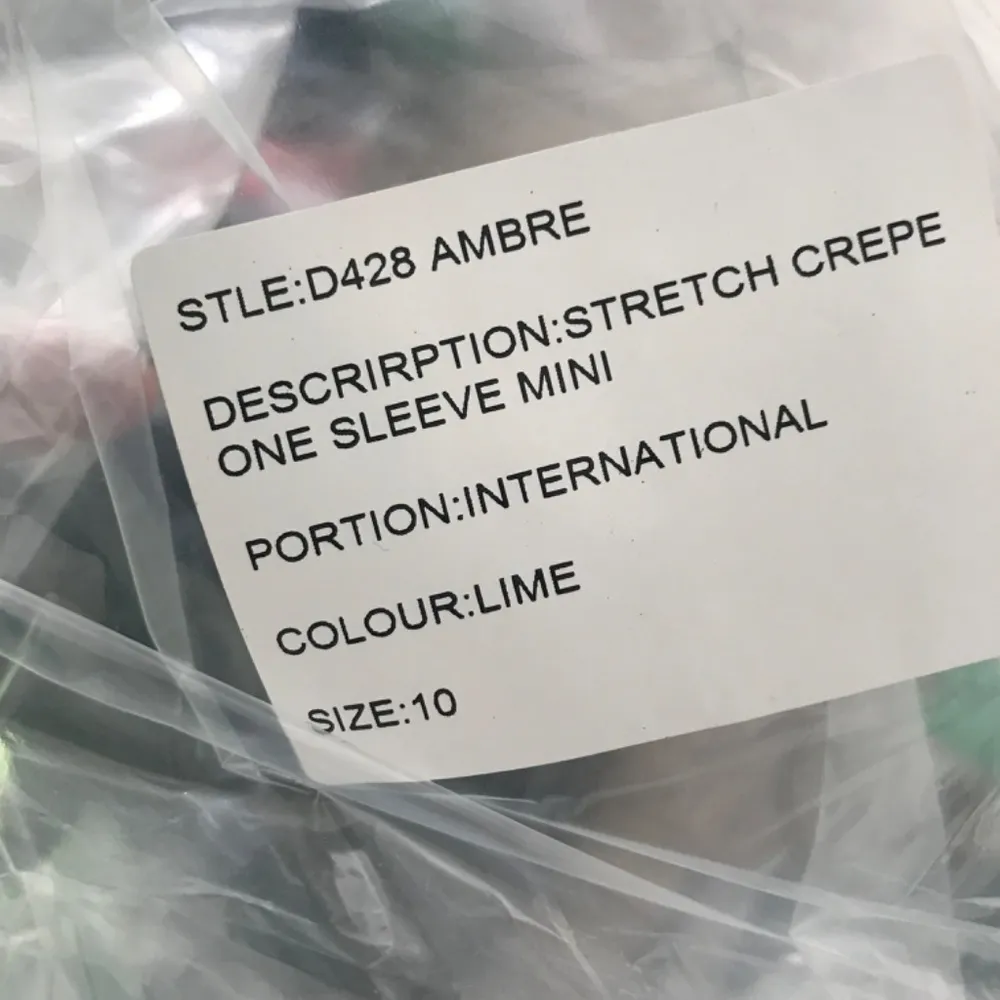 NWT Alex perry ambre dress Size 4 - Image 10