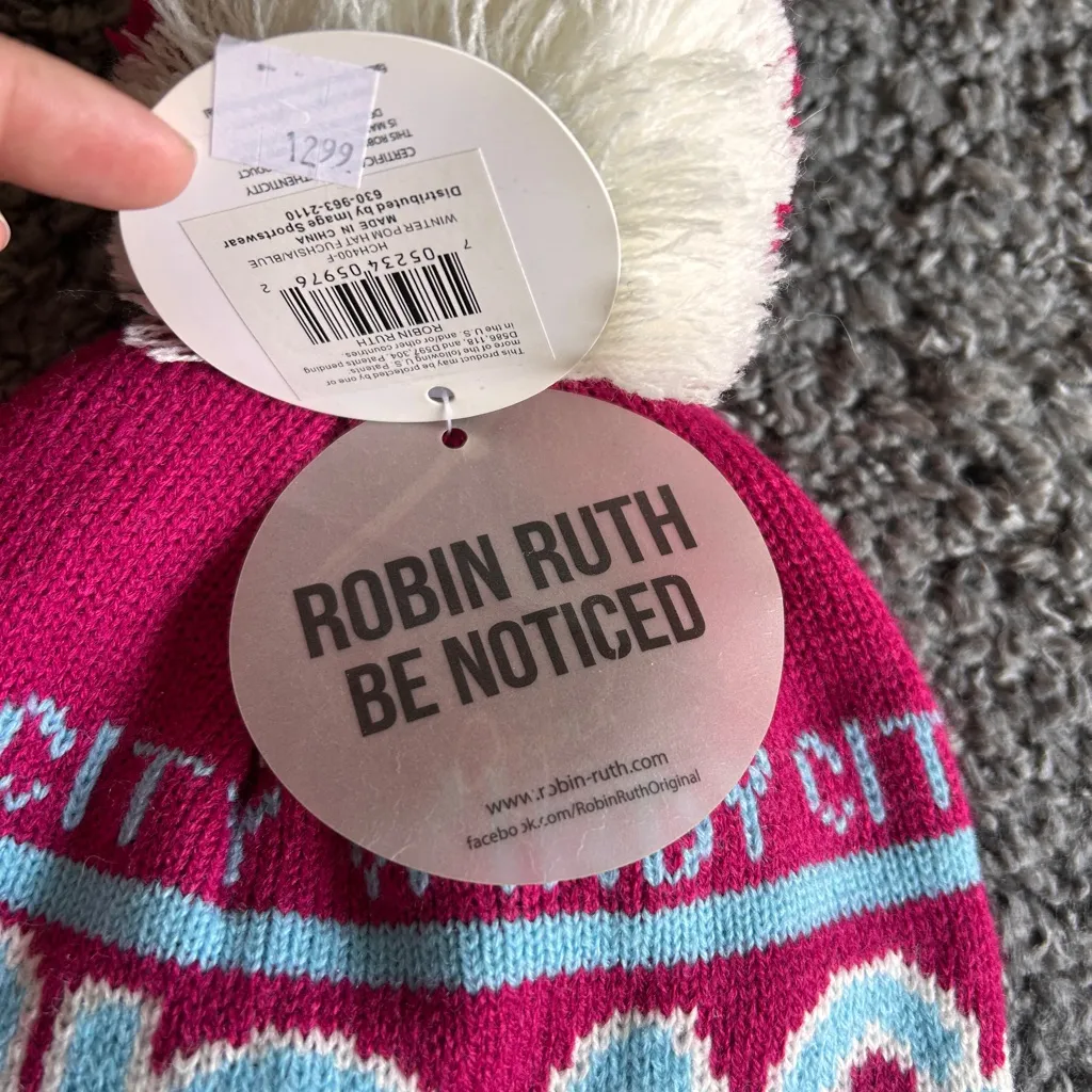 Robin Ruth Chicago Beanie - Magenta and Light Blue - Image 3