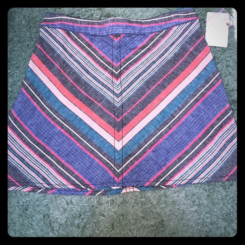 NWT FREE PEOPLE YOURS TRULY CHEVRON MINI SKIRT - Image 2