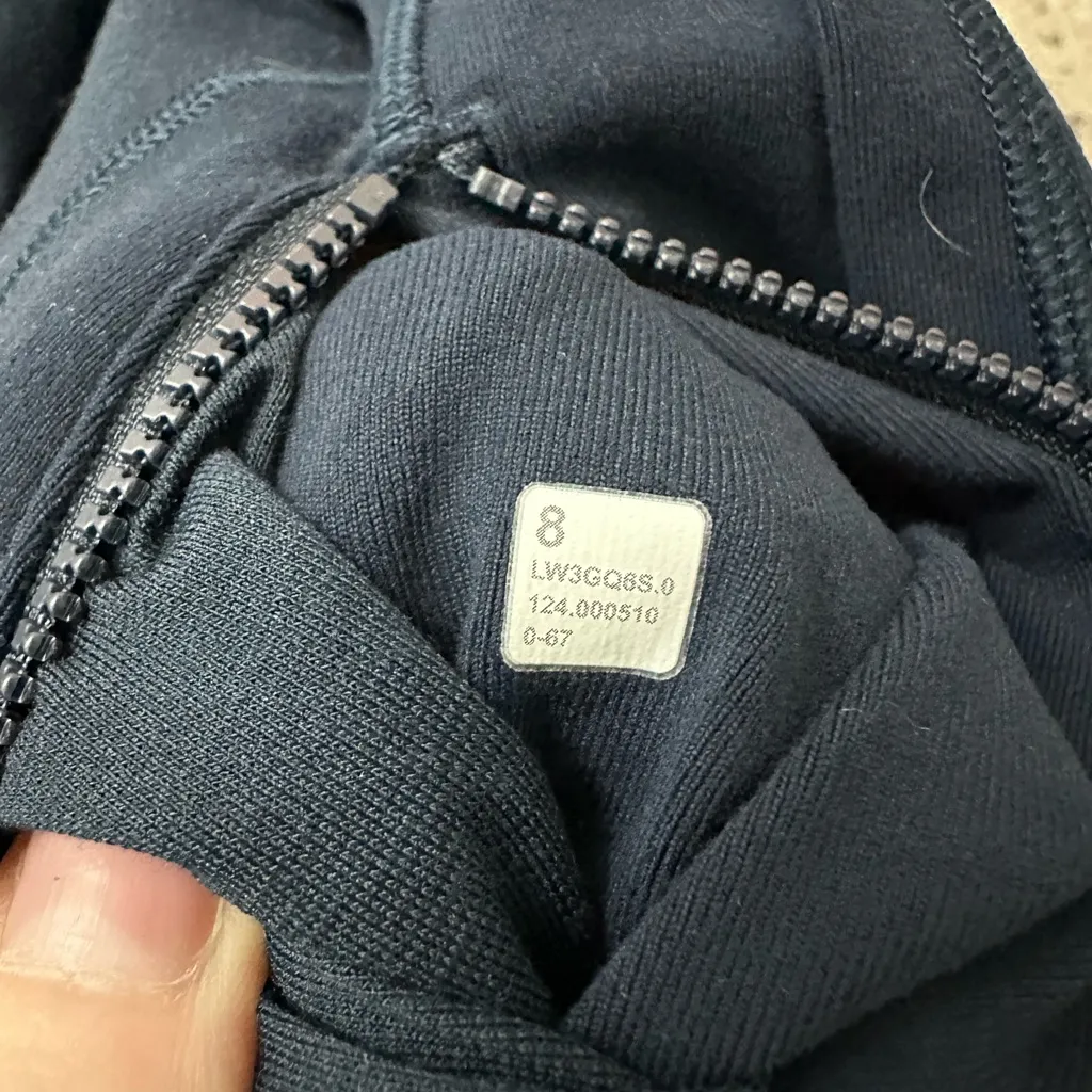 Lululemon Define Jacket *Luon Size 8 - True Navy - Image 5