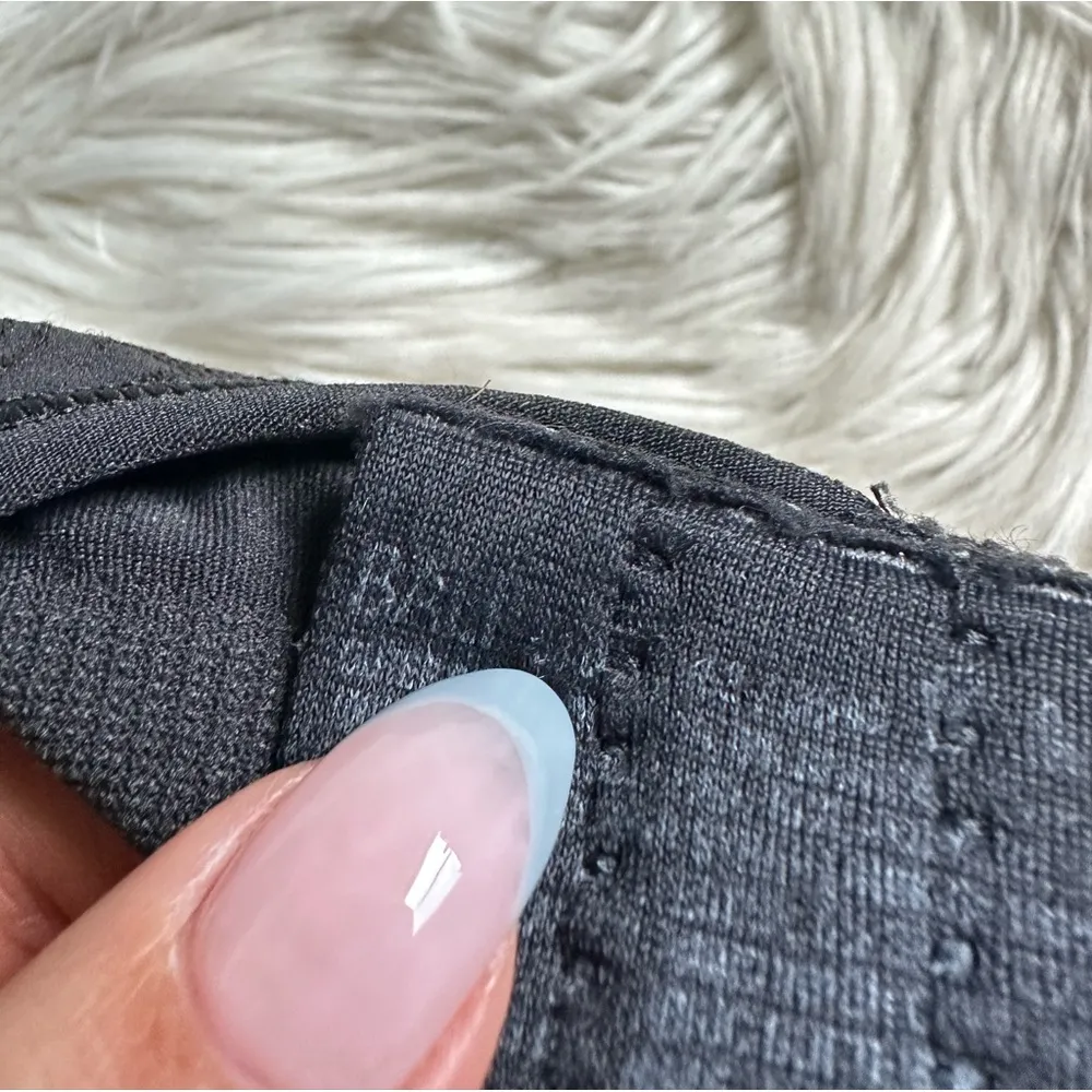 Bali lightly padded wireless bra Black Size undefined - Image 7