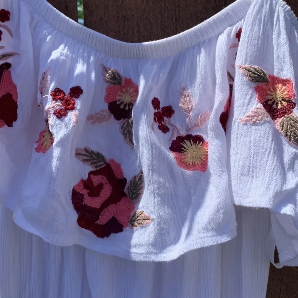 Dizzylizzy small white embroidered dress - Image 3