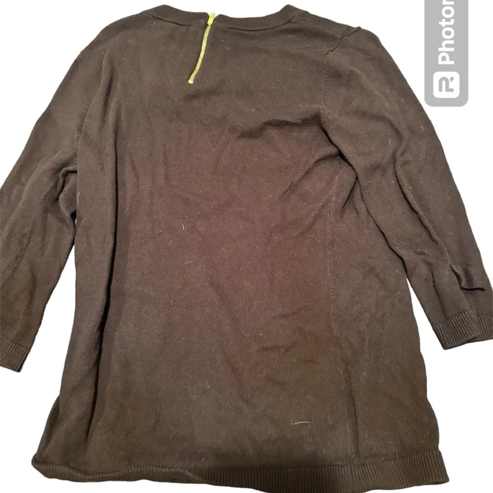 Gap black 3/4 length sleeve sweater with bow sleeve and back zipper size M - Image 3