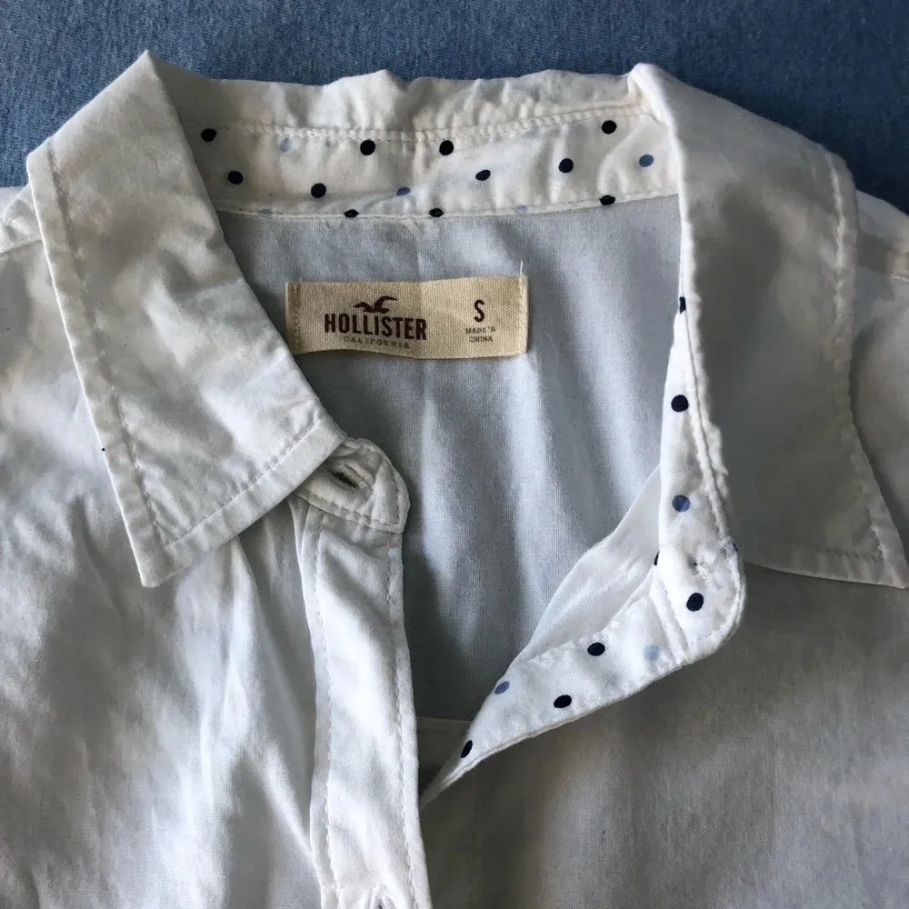 Hollister Button Front Patterned Shirt - Image 2