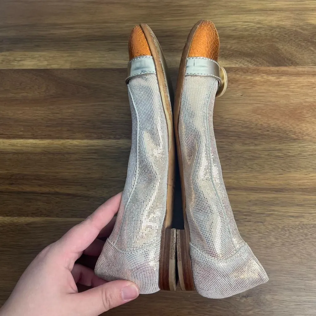 AGL Attilio Giusti Leombruni Womens 37 Cap Toe Icon Ballet Flats Shoes Italian Silver Size 6.5 - Image 5