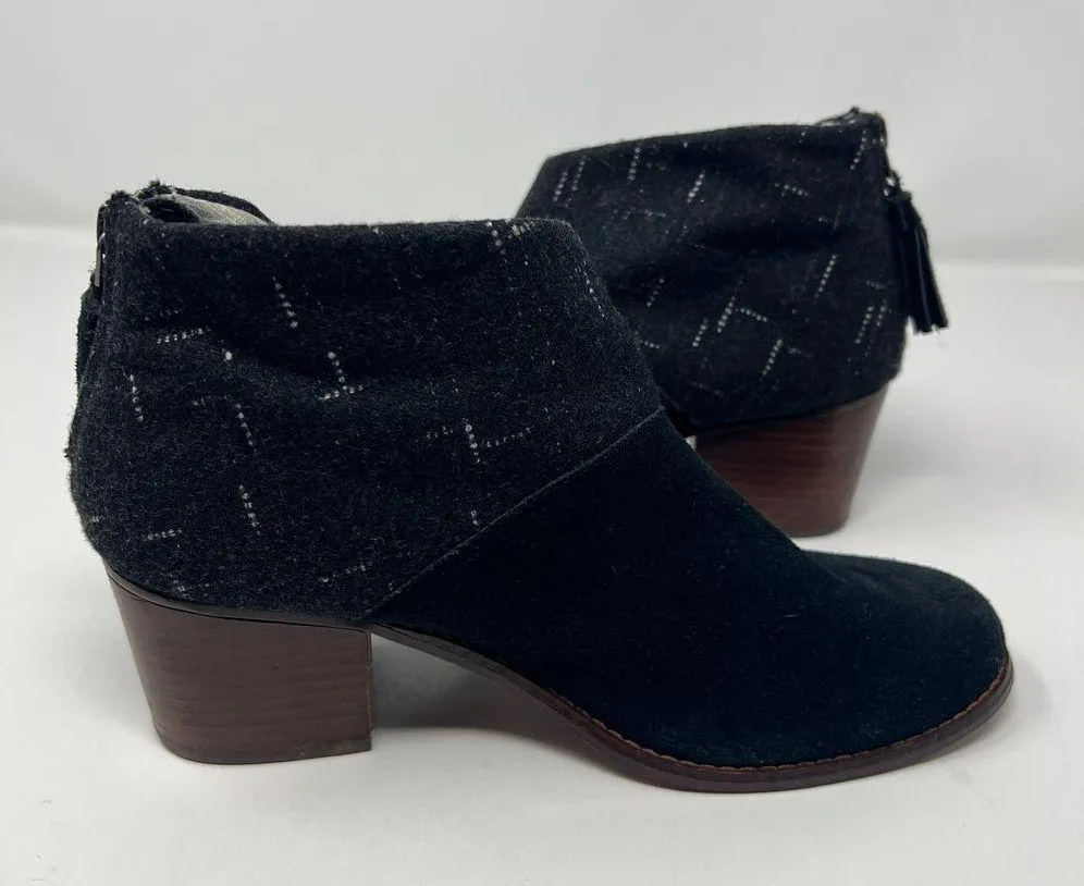 Toms Women's Black Suede Ankle Boots Size 9 Tassel Accent - Image 8