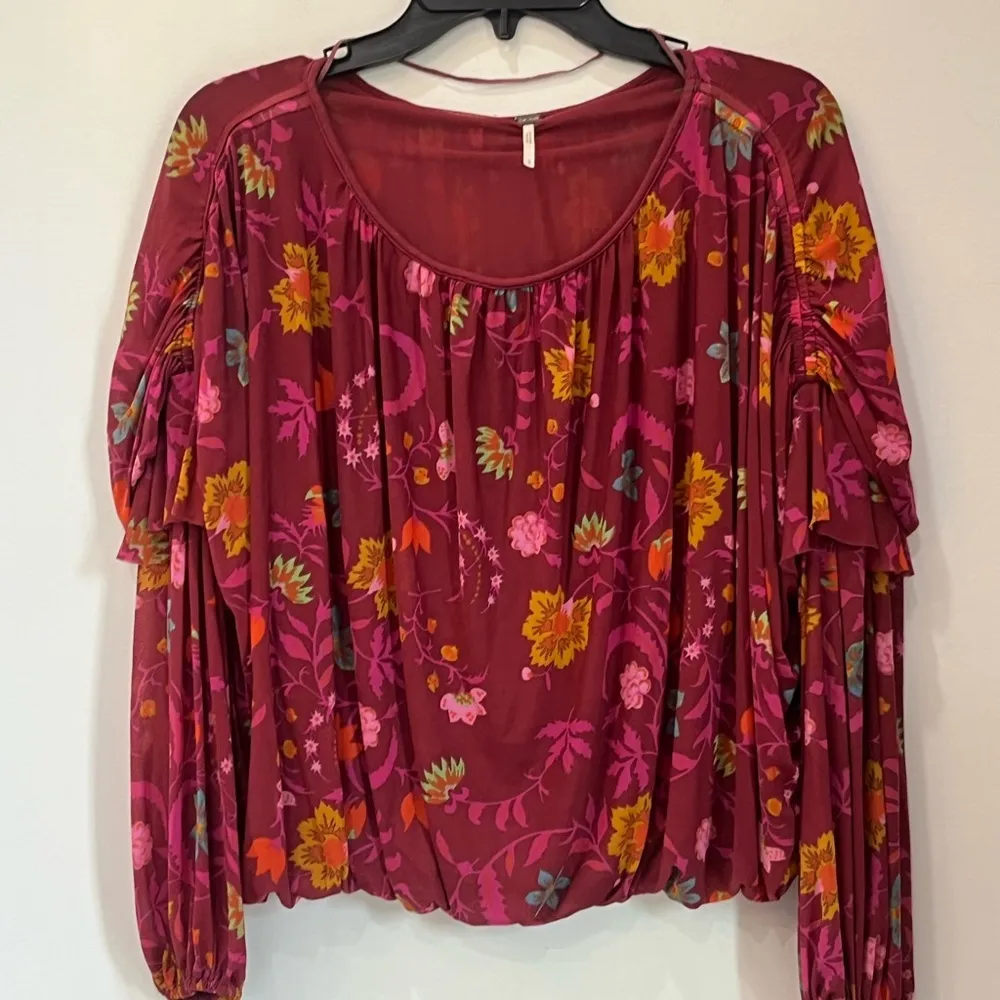 Free People “Wildflower Honey” Nylon Mesh Floral Top size small - Image 3